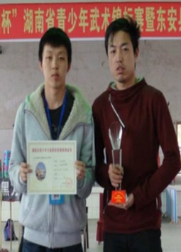 2012年锦标赛60公斤亚军